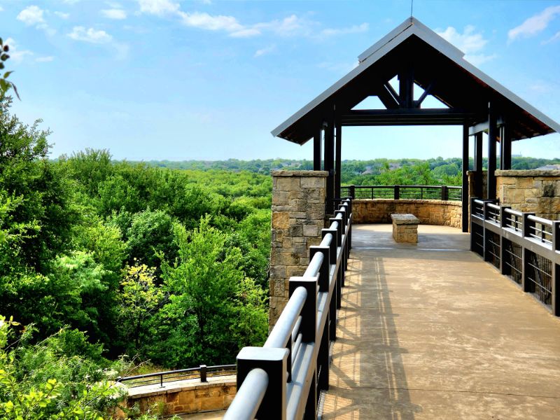 Overlook pavilion and walking trail at Arbor Hills Nature Preserve in Plano, Texas